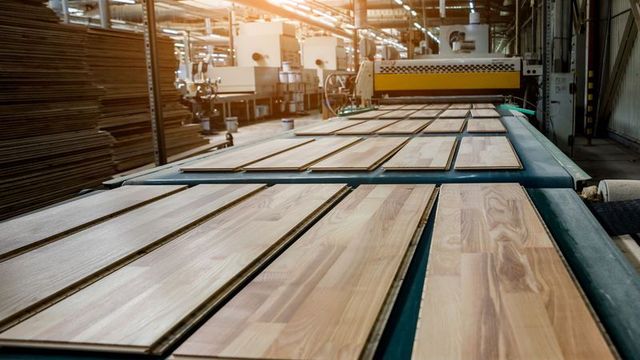 /industries/building-materials/wood