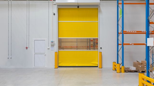 /industries/industrial-entrance-systems/roller-doors